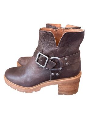Lucky Brand Slyvin Chocolate Brown Leather Block Heel Harness Boot Size 7.5